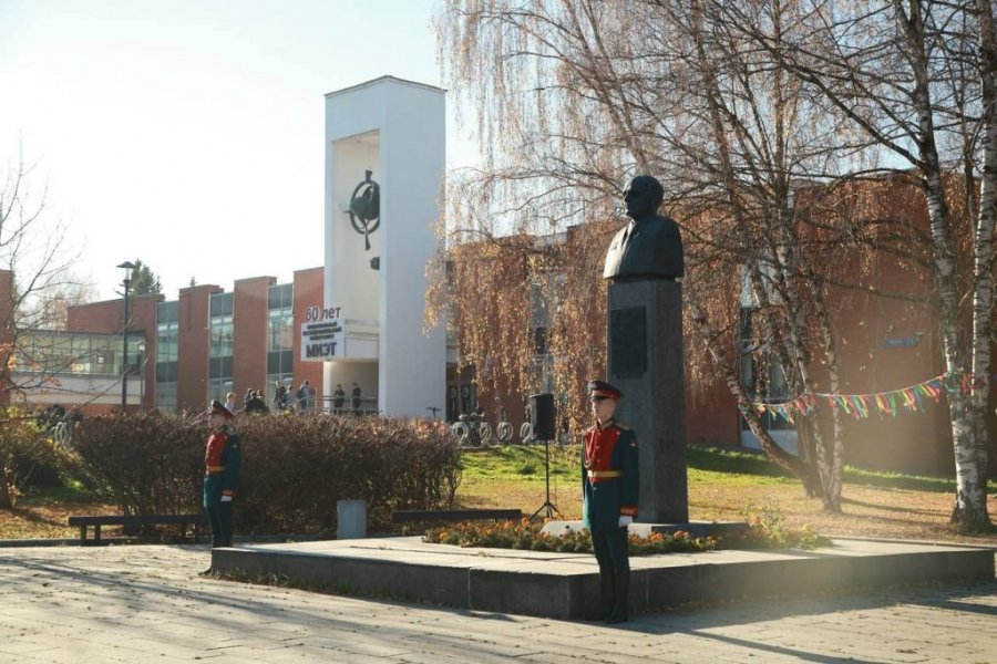 Зеленоградцы почтили память Александра Ивановича Шокина