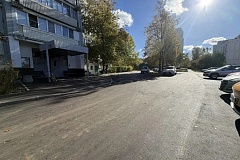 В районе Силино у корпусов 1002 и 1007 завершены работы по обновлению асфальтового покрытия