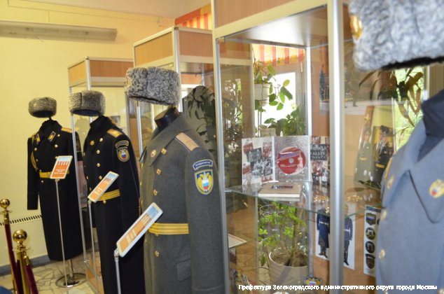 В Зеленоград на вернисаж прибыло подразделение Президентского полка