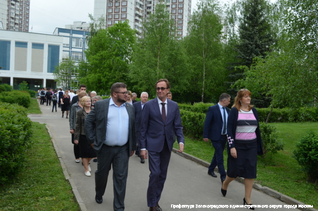 В Зеленоград на вернисаж прибыло подразделение Президентского полка