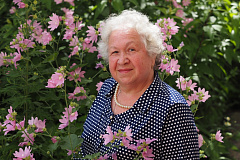 Елена Рогачева – человек, который помогает