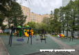 Во дворе корпуса 316 привели в порядок игровую площадку